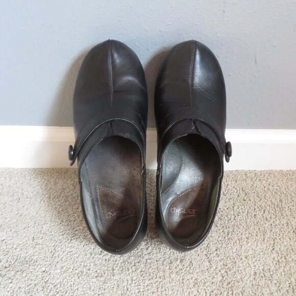 Dansko Womens Clogs/Shoes Size 7.5/8/38 Black Leather Button Detail #9815020200 - Picture 5 of 11